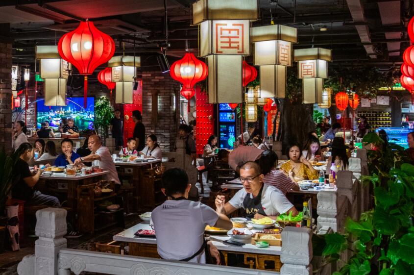青铜峡开火锅加盟店有哪些地方优势?