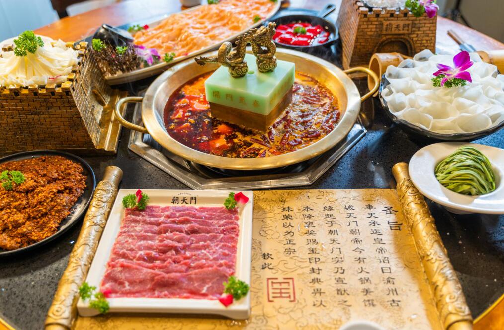 合伙开连锁火锅加盟店好吗？如何权衡利弊？