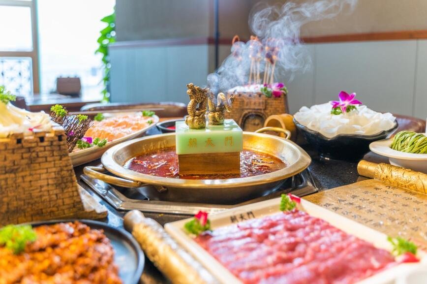 四川特色火锅店都有哪些值得推荐的菜？